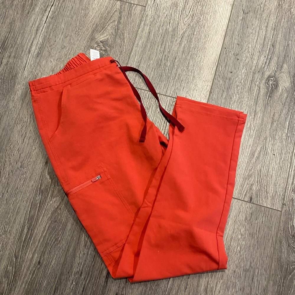 Figs Women's Red Scrub Pants